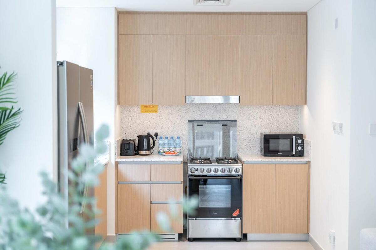 Elegant 4-Bedroom Apartment Perfect For Families In Dubai Creek Harbour Eksteriør billede